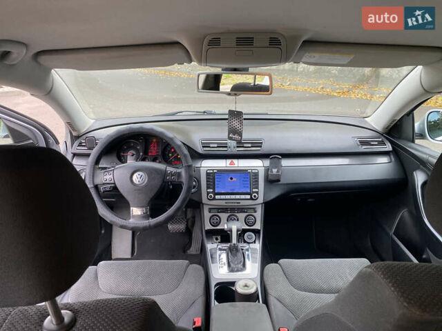 Серый Фольксваген Пассат, объемом двигателя 1.97 л и пробегом 395 тыс. км за 6000 $, фото 8 на Automoto.ua