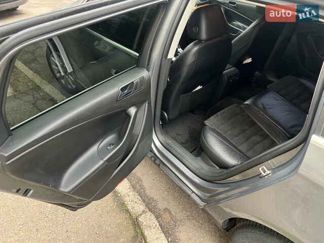 Серый Фольксваген Пассат, объемом двигателя 1.6 л и пробегом 258 тыс. км за 5900 $, фото 4 на Automoto.ua