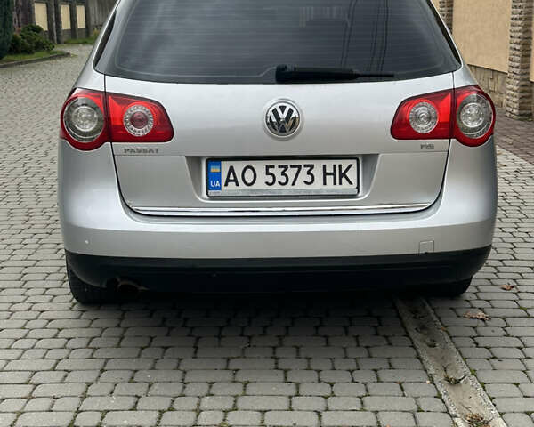 Сірий Фольксваген Пассат, об'ємом двигуна 1.6 л та пробігом 300 тис. км за 5900 $, фото 5 на Automoto.ua
