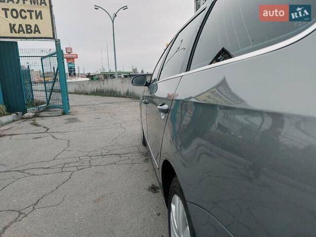 Серый Фольксваген Пассат, объемом двигателя 1.97 л и пробегом 287 тыс. км за 6550 $, фото 8 на Automoto.ua