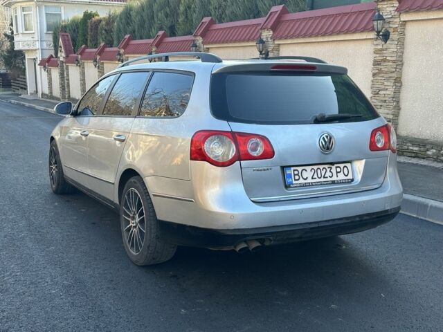 Серый Фольксваген Пассат, объемом двигателя 2 л и пробегом 250 тыс. км за 5300 $, фото 4 на Automoto.ua