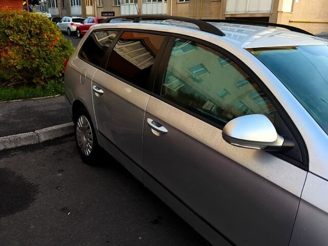 Сірий Фольксваген Пассат, об'ємом двигуна 1.6 л та пробігом 222 тис. км за 5000 $, фото 1 на Automoto.ua