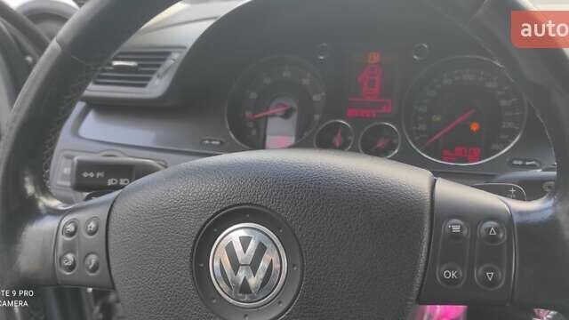 Серый Фольксваген Пассат, объемом двигателя 2 л и пробегом 198 тыс. км за 6900 $, фото 84 на Automoto.ua