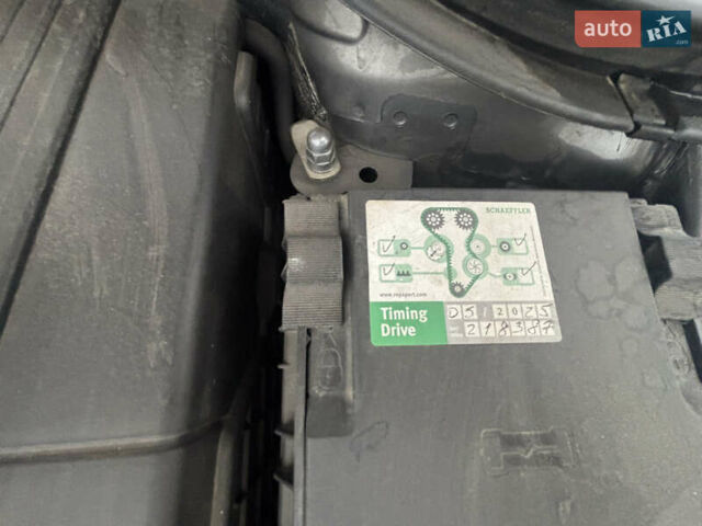 Серый Фольксваген Пассат, объемом двигателя 2 л и пробегом 230 тыс. км за 7500 $, фото 7 на Automoto.ua