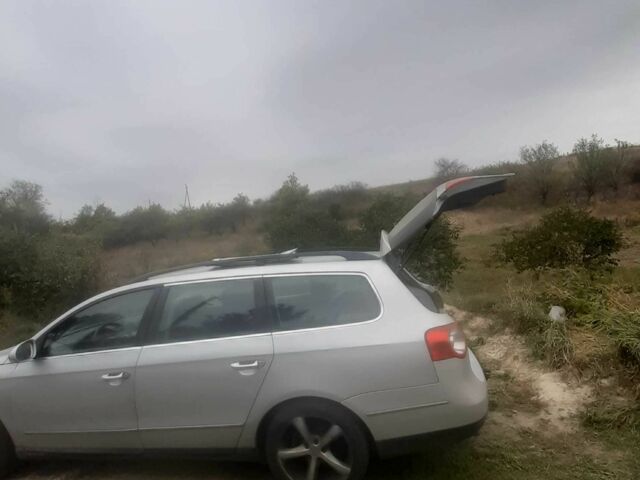 Сірий Фольксваген Пассат, об'ємом двигуна 2 л та пробігом 265 тис. км за 4500 $, фото 4 на Automoto.ua