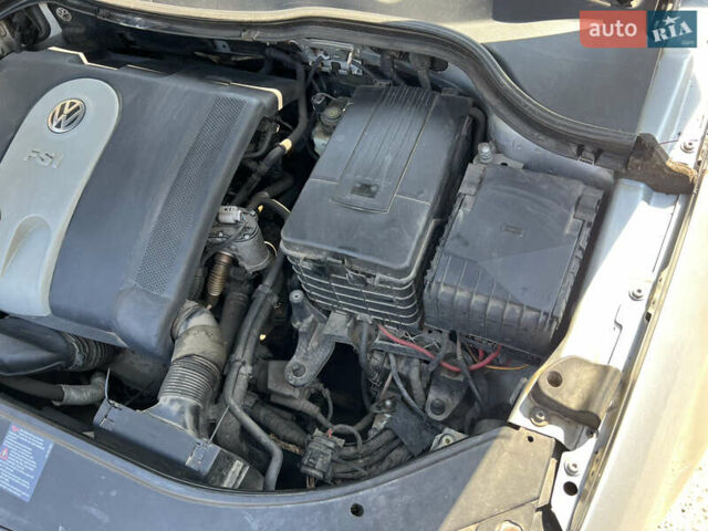 Сірий Фольксваген Пассат, об'ємом двигуна 1.6 л та пробігом 272 тис. км за 5500 $, фото 23 на Automoto.ua