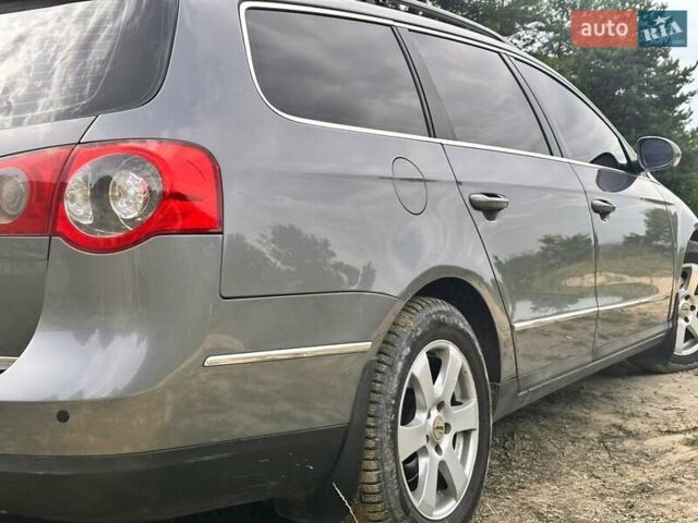 Сірий Фольксваген Пассат, об'ємом двигуна 1.97 л та пробігом 353 тис. км за 6250 $, фото 8 на Automoto.ua
