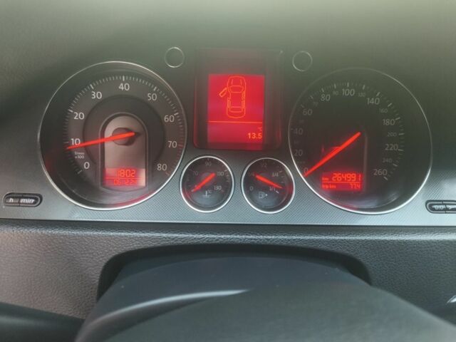 Серый Фольксваген Пассат, объемом двигателя 2 л и пробегом 265 тыс. км за 5500 $, фото 20 на Automoto.ua