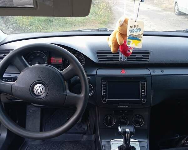 Сірий Фольксваген Пассат, об'ємом двигуна 1.97 л та пробігом 350 тис. км за 5950 $, фото 2 на Automoto.ua