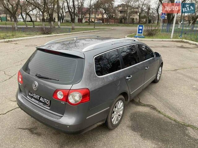 Серый Фольксваген Пассат, объемом двигателя 1.6 л и пробегом 258 тыс. км за 6500 $, фото 11 на Automoto.ua