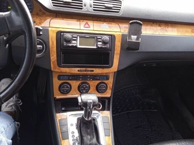 Сірий Фольксваген Пассат, об'ємом двигуна 2 л та пробігом 352 тис. км за 3650 $, фото 15 на Automoto.ua