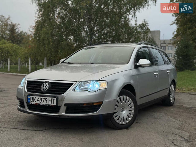 Сірий Фольксваген Пассат, об'ємом двигуна 1.9 л та пробігом 253 тис. км за 4500 $, фото 3 на Automoto.ua