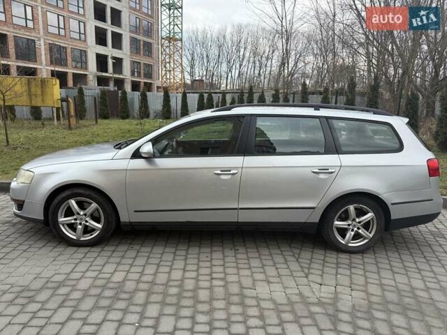 Серый Фольксваген Пассат, объемом двигателя 2 л и пробегом 301 тыс. км за 5000 $, фото 4 на Automoto.ua