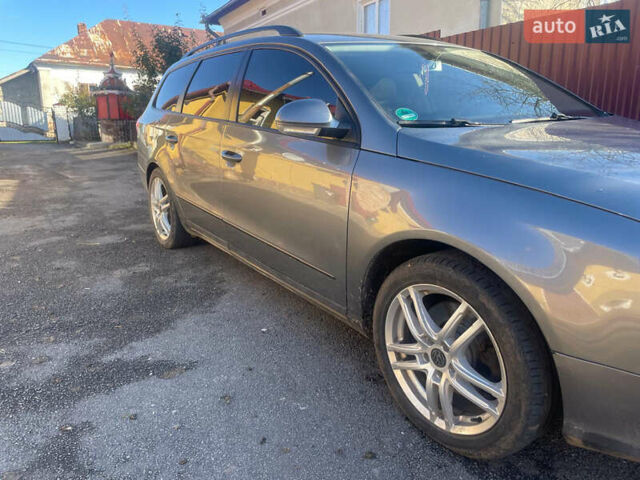 Серый Фольксваген Пассат, объемом двигателя 1.98 л и пробегом 258 тыс. км за 5250 $, фото 1 на Automoto.ua