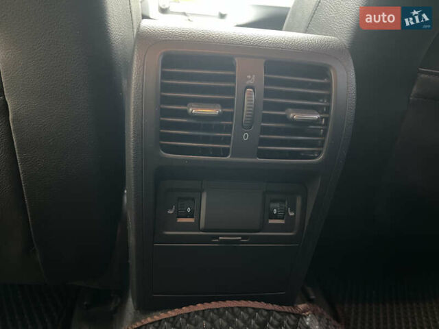 Серый Фольксваген Пассат, объемом двигателя 1.6 л и пробегом 258 тыс. км за 5900 $, фото 6 на Automoto.ua