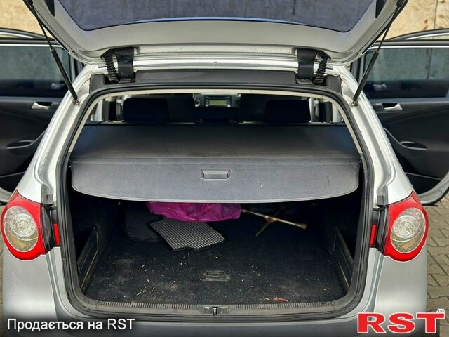 Серый Фольксваген Пассат, объемом двигателя 1.9 л и пробегом 0 тыс. км за 4350 $, фото 10 на Automoto.ua