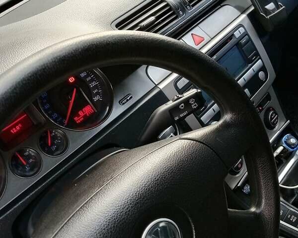 Серый Фольксваген Пассат, объемом двигателя 1.98 л и пробегом 240 тыс. км за 5800 $, фото 11 на Automoto.ua