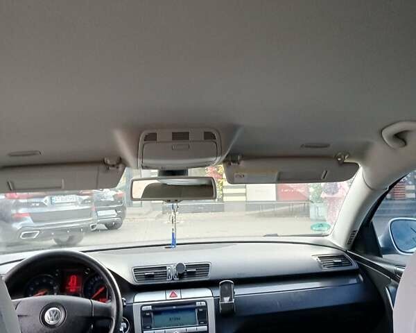 Серый Фольксваген Пассат, объемом двигателя 1.98 л и пробегом 240 тыс. км за 5800 $, фото 1 на Automoto.ua