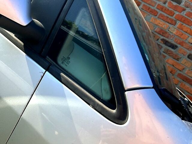 Серый Фольксваген Пассат, объемом двигателя 2 л и пробегом 340 тыс. км за 3300 $, фото 2 на Automoto.ua