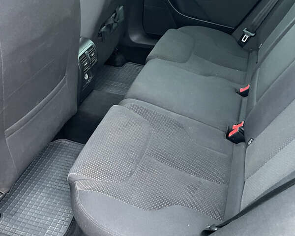 Сірий Фольксваген Пассат, об'ємом двигуна 1.98 л та пробігом 301 тис. км за 5450 $, фото 37 на Automoto.ua