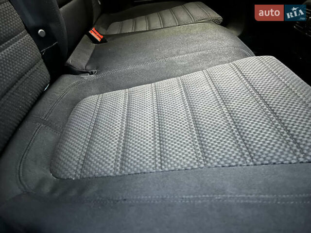 Сірий Фольксваген Пассат, об'ємом двигуна 1.9 л та пробігом 348 тис. км за 4650 $, фото 30 на Automoto.ua