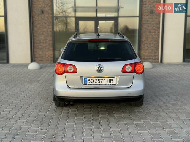 Серый Фольксваген Пассат, объемом двигателя 2 л и пробегом 340 тыс. км за 5500 $, фото 7 на Automoto.ua