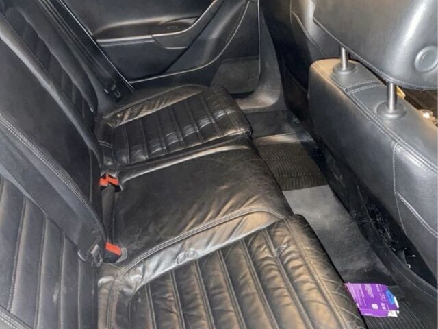 Сірий Фольксваген Пассат, об'ємом двигуна 2 л та пробігом 352 тис. км за 3650 $, фото 14 на Automoto.ua