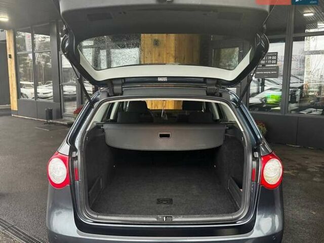 Сірий Фольксваген Пассат, об'ємом двигуна 1.6 л та пробігом 244 тис. км за 6199 $, фото 15 на Automoto.ua