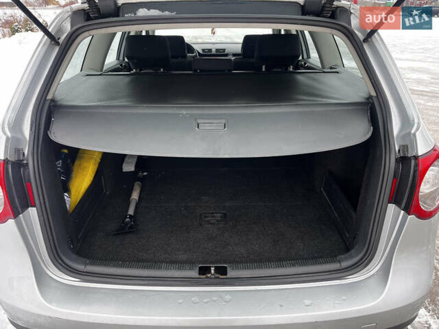 Сірий Фольксваген Пассат, об'ємом двигуна 1.97 л та пробігом 302 тис. км за 4800 $, фото 18 на Automoto.ua