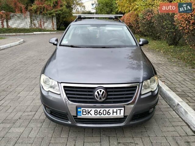Серый Фольксваген Пассат, объемом двигателя 1.97 л и пробегом 289 тыс. км за 6700 $, фото 1 на Automoto.ua
