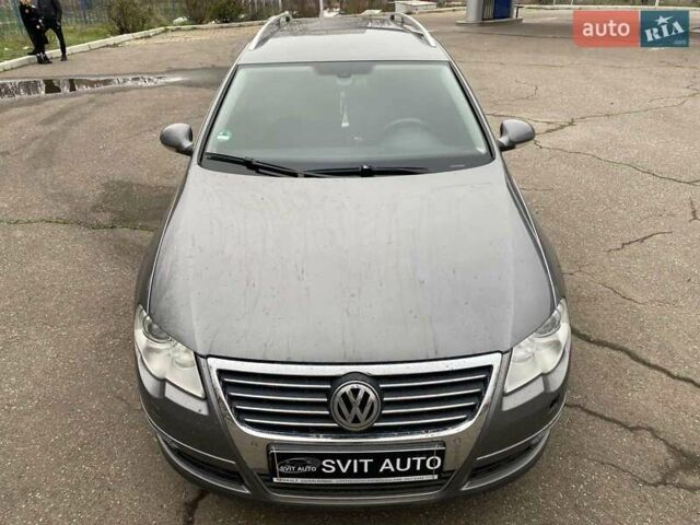 Серый Фольксваген Пассат, объемом двигателя 1.6 л и пробегом 258 тыс. км за 6500 $, фото 6 на Automoto.ua