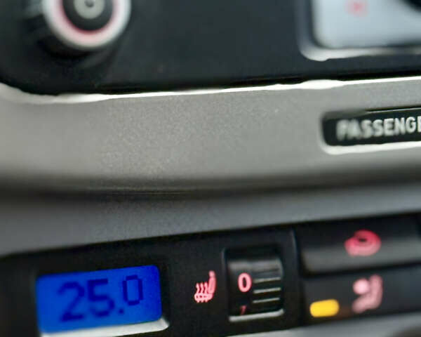 Серый Фольксваген Пассат, объемом двигателя 1.98 л и пробегом 251 тыс. км за 5650 $, фото 19 на Automoto.ua