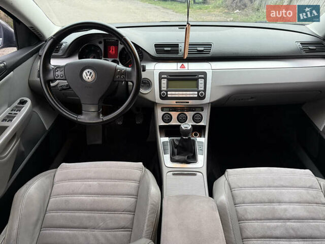 Серый Фольксваген Пассат, объемом двигателя 2 л и пробегом 282 тыс. км за 5750 $, фото 8 на Automoto.ua
