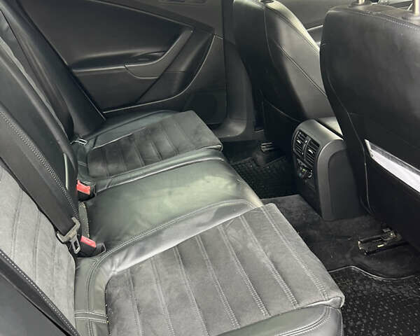 Серый Фольксваген Пассат, объемом двигателя 1.98 л и пробегом 244 тыс. км за 5800 $, фото 9 на Automoto.ua