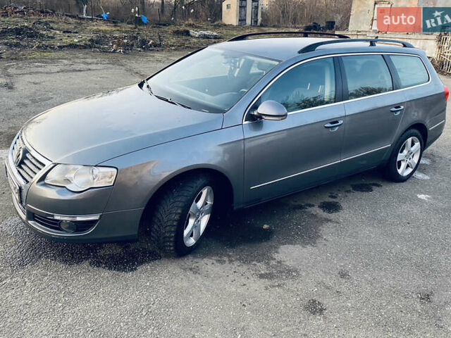 Серый Фольксваген Пассат, объемом двигателя 2 л и пробегом 298 тыс. км за 7700 $, фото 6 на Automoto.ua