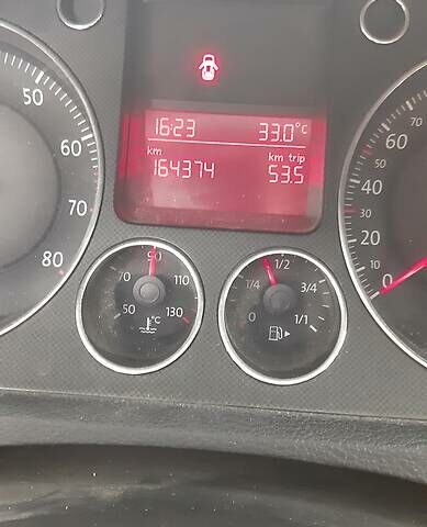 Серый Фольксваген Пассат, объемом двигателя 1.6 л и пробегом 165 тыс. км за 6500 $, фото 23 на Automoto.ua