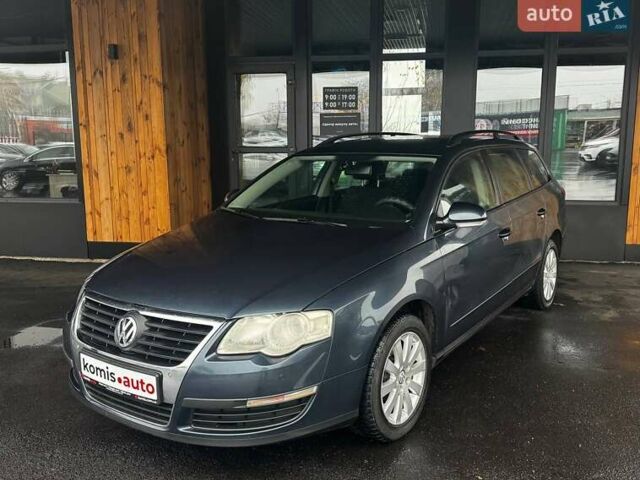 Сірий Фольксваген Пассат, об'ємом двигуна 1.6 л та пробігом 244 тис. км за 6199 $, фото 2 на Automoto.ua
