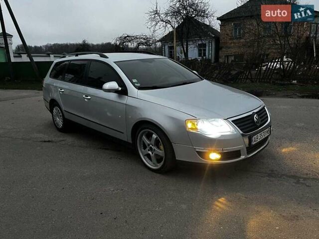 Серый Фольксваген Пассат, объемом двигателя 1.6 л и пробегом 227 тыс. км за 5200 $, фото 8 на Automoto.ua