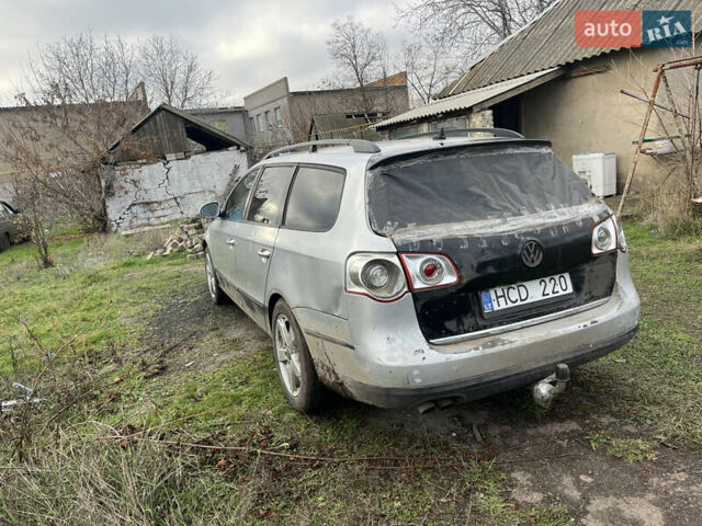 Сірий Фольксваген Пассат, об'ємом двигуна 1.9 л та пробігом 200 тис. км за 1700 $, фото 2 на Automoto.ua