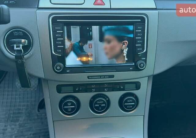 Серый Фольксваген Пассат, объемом двигателя 2 л и пробегом 204 тыс. км за 8500 $, фото 114 на Automoto.ua