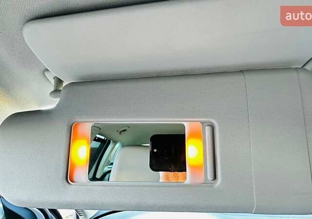 Серый Фольксваген Пассат, объемом двигателя 2 л и пробегом 204 тыс. км за 8500 $, фото 12 на Automoto.ua