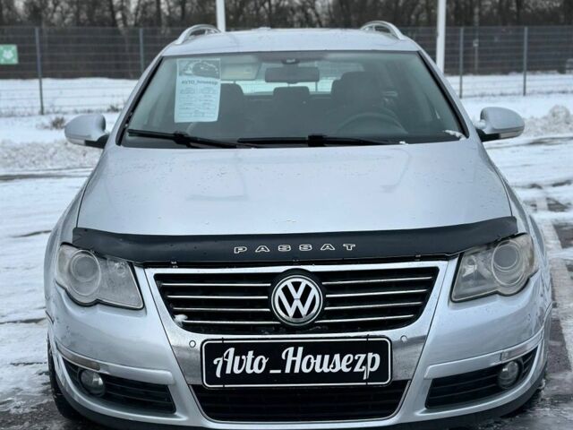 Серый Фольксваген Пассат, объемом двигателя 2 л и пробегом 250 тыс. км за 5800 $, фото 2 на Automoto.ua