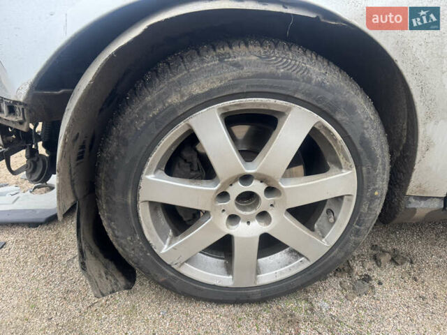 Серый Фольксваген Пассат, объемом двигателя 1.97 л и пробегом 200 тыс. км за 1600 $, фото 17 на Automoto.ua