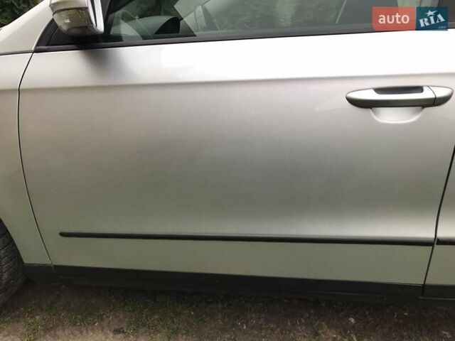 Серый Фольксваген Пассат, объемом двигателя 1.97 л и пробегом 266 тыс. км за 6500 $, фото 8 на Automoto.ua