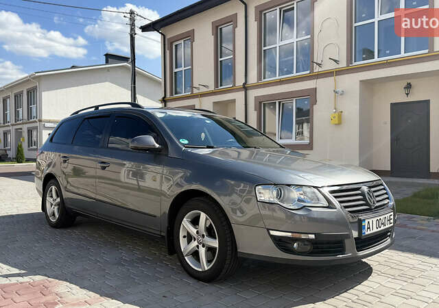 Сірий Фольксваген Пассат, об'ємом двигуна 1.6 л та пробігом 253 тис. км за 6300 $, фото 9 на Automoto.ua