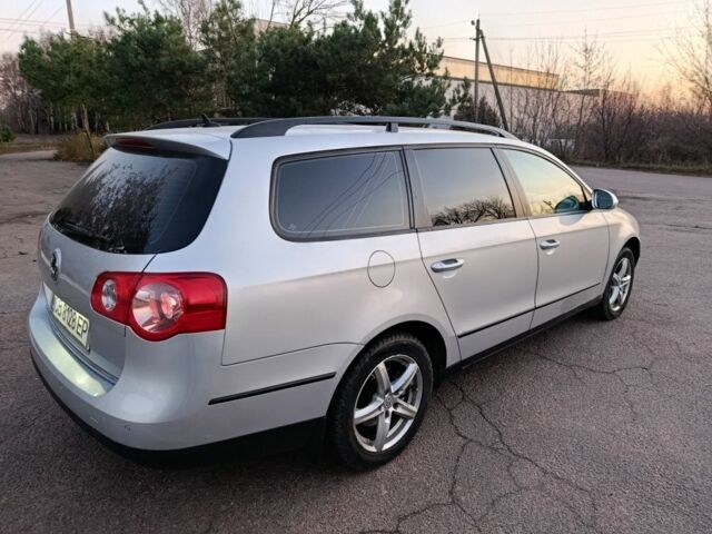 Серый Фольксваген Пассат, объемом двигателя 2 л и пробегом 280 тыс. км за 5000 $, фото 5 на Automoto.ua