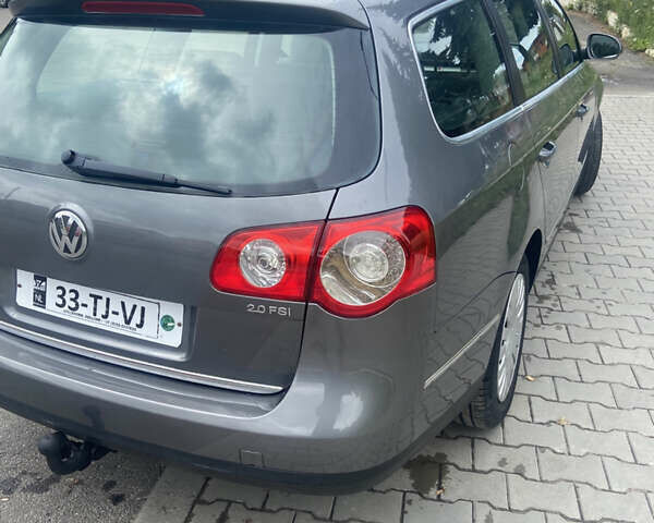 Серый Фольксваген Пассат, объемом двигателя 2 л и пробегом 254 тыс. км за 6200 $, фото 6 на Automoto.ua