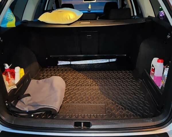 Сірий Фольксваген Пассат, об'ємом двигуна 1.97 л та пробігом 303 тис. км за 7000 $, фото 1 на Automoto.ua