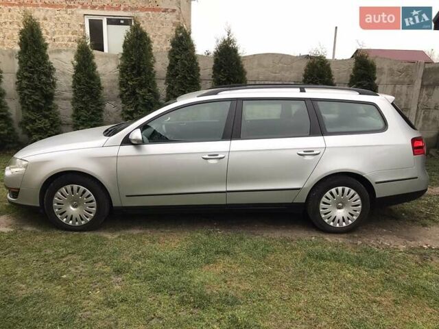 Серый Фольксваген Пассат, объемом двигателя 1.97 л и пробегом 266 тыс. км за 6500 $, фото 7 на Automoto.ua