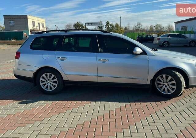 Серый Фольксваген Пассат, объемом двигателя 2 л и пробегом 204 тыс. км за 8500 $, фото 70 на Automoto.ua